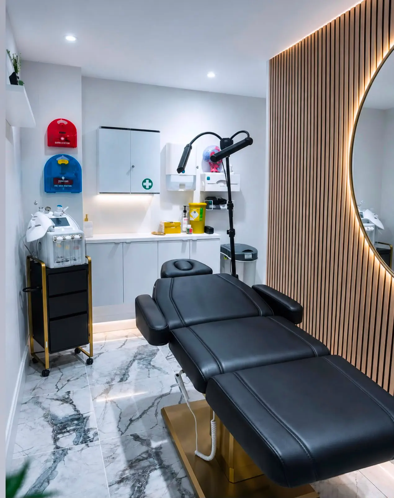 Treatment room at Sculpt Faces Aesthetics